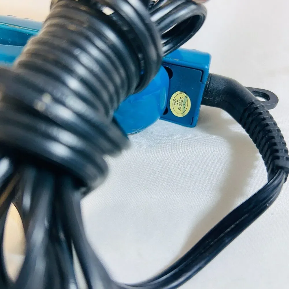 #8317 NUME TURQUOISE BLUE FLAT HAIR IRON
